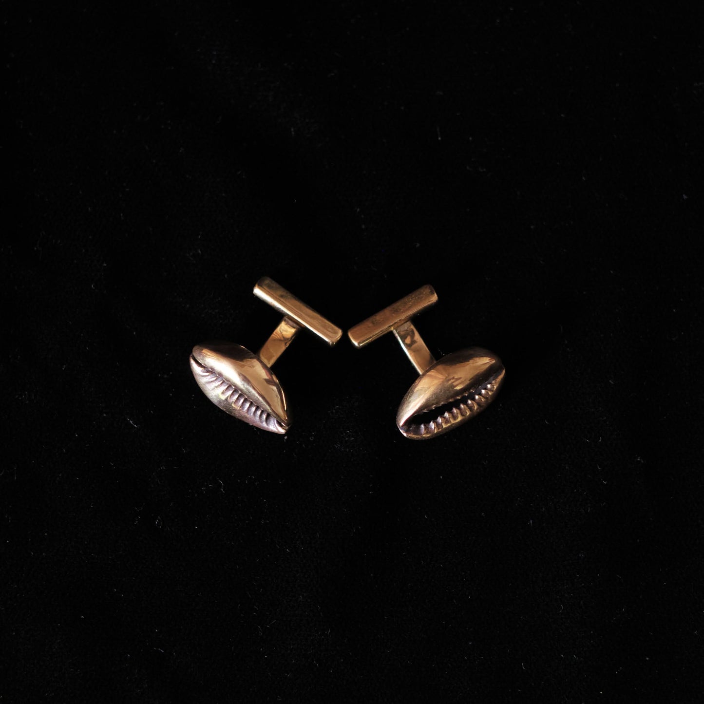 Isimbi cufflinks